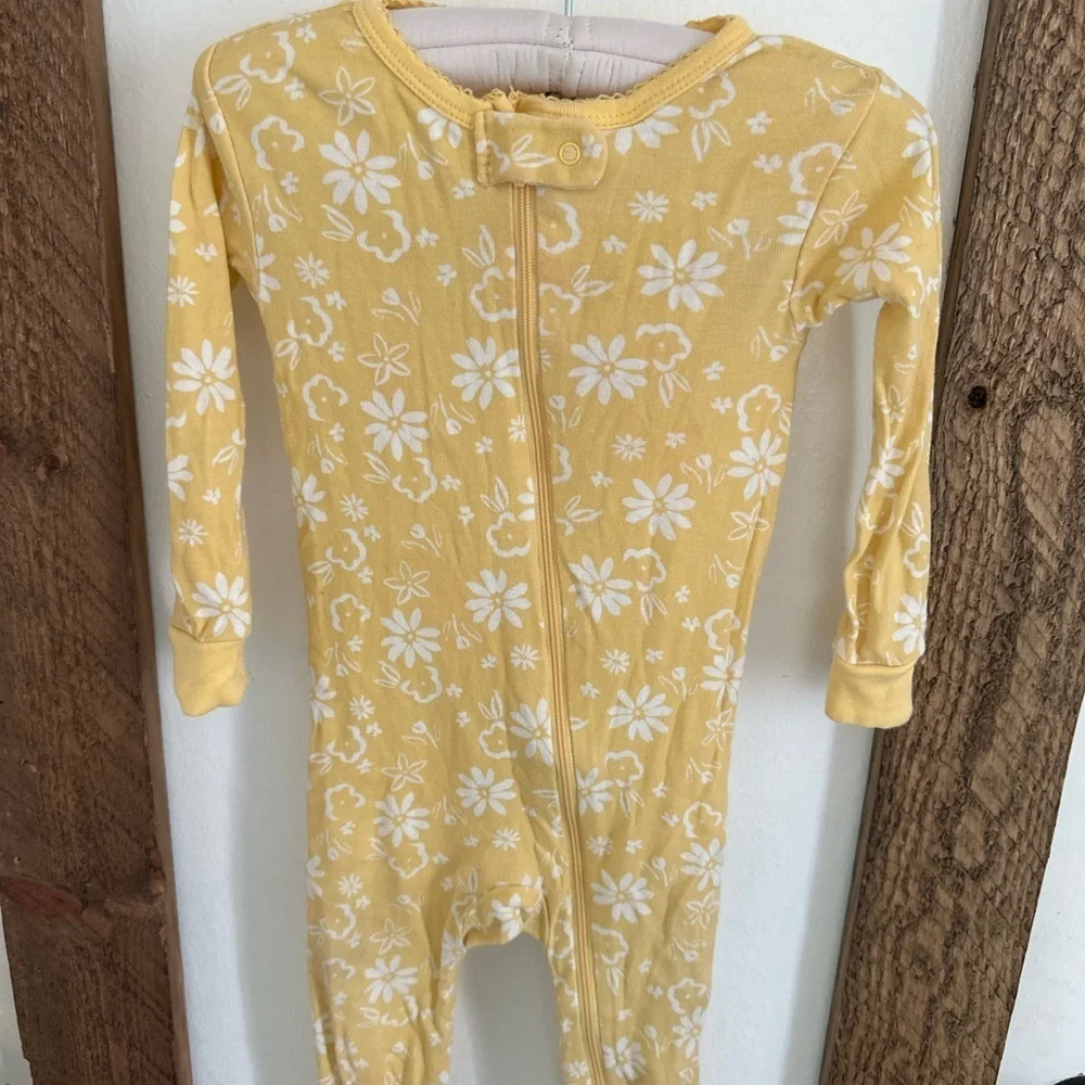 Gerber 18m Baby Girl Pajamas Fall Floral Boho Colored EUC